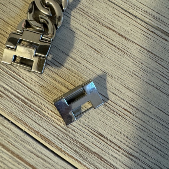 MK watch - Picture 4 of 6